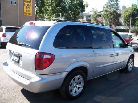 2003 Chrysler Town & Country