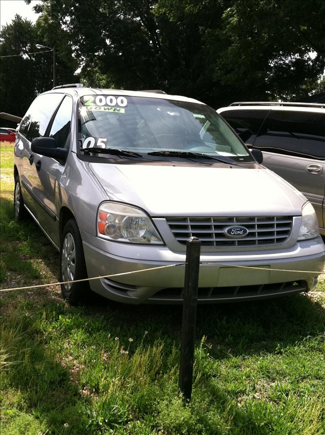 2005 Ford Freestar for sale