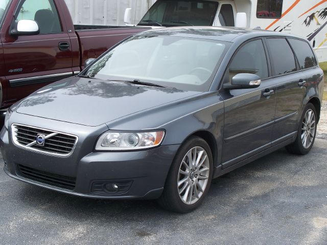 2010 Volvo V50 for sale