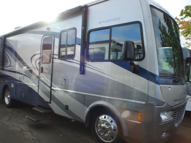 2007 FLEETWOOD SOUTHWIND 32VS