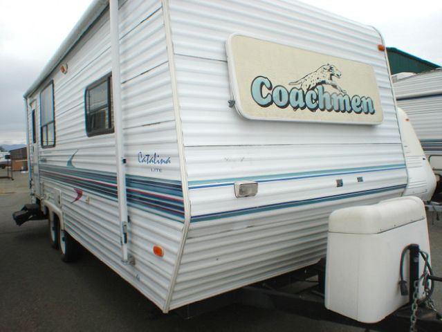 2000 COACHMEN CATALINA 252RKS
