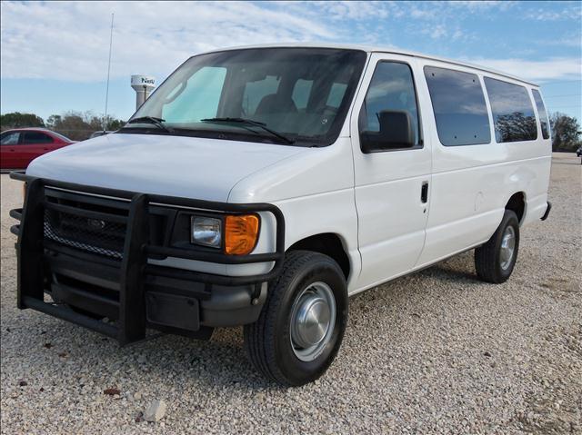 2003 Ford Econoline Wagon for sale