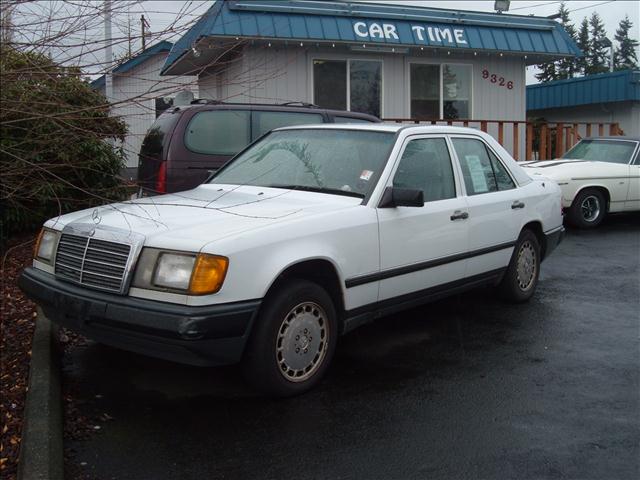 1988 Mercedes-Benz 260 for sale