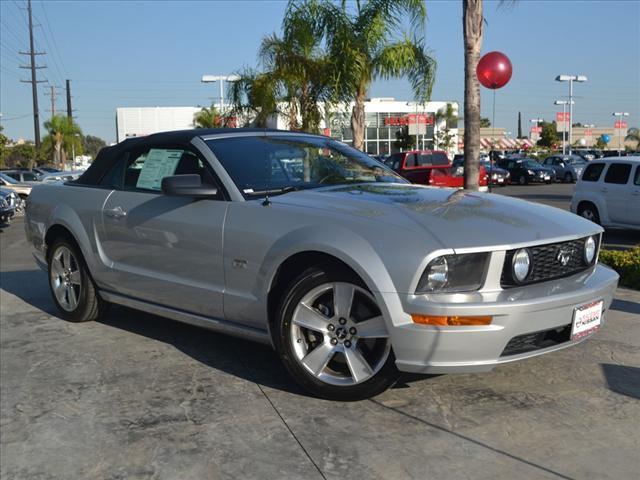 2006 Ford Mustang - RIVERSIDE, CA