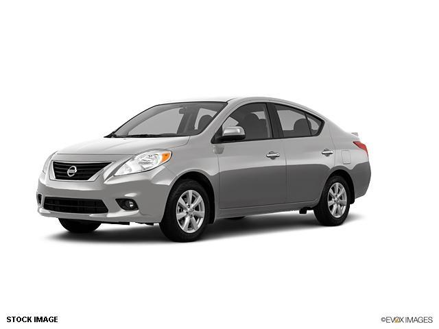2013 Nissan Versa - RIVERSIDE, CA