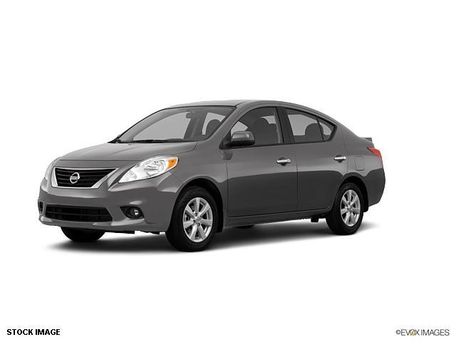 2013 Nissan Versa - RIVERSIDE, CA