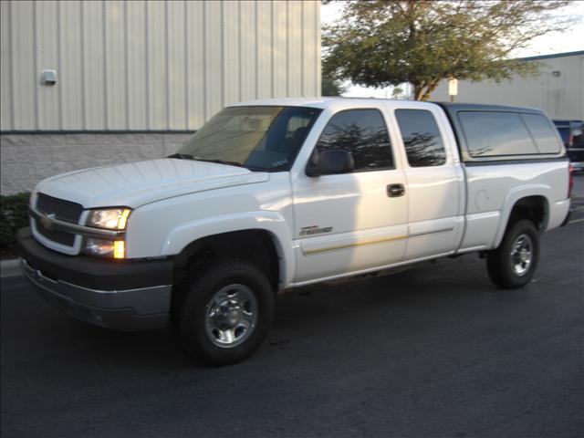 2004 Chevrolet Silverado 2500 for sale