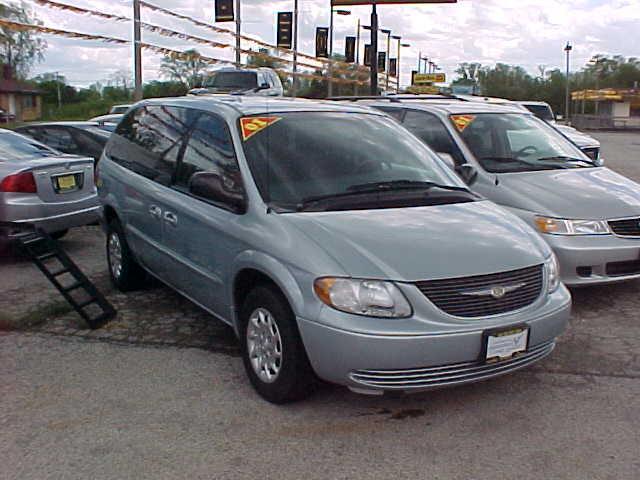 2001 Chrysler Town & Country for sale