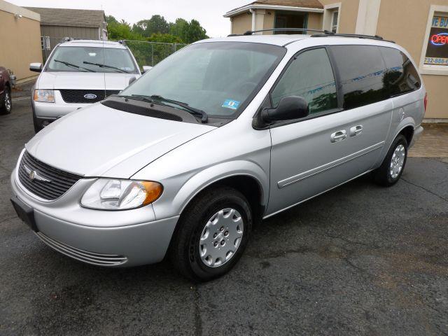 2004 Chrysler Town & Country