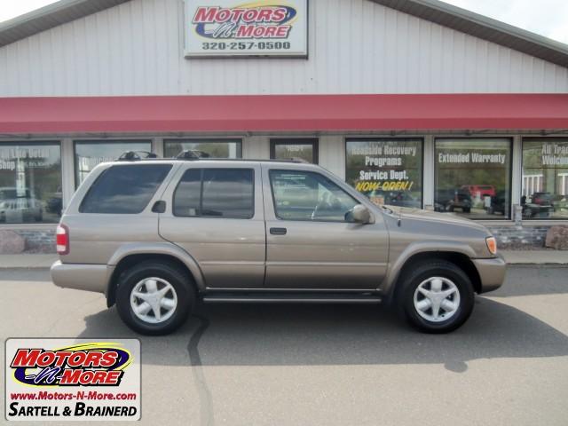 2001 Nissan Pathfinder for sale