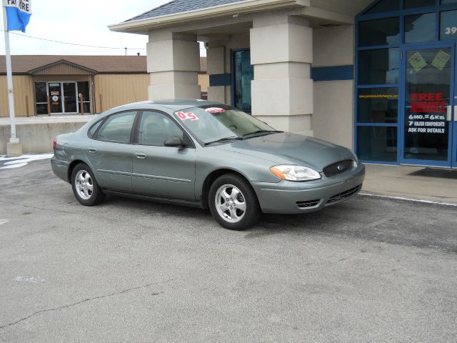 2002 Ford Taurus