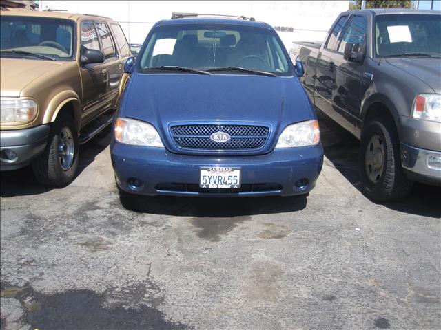 2004 Kia Sedona for sale