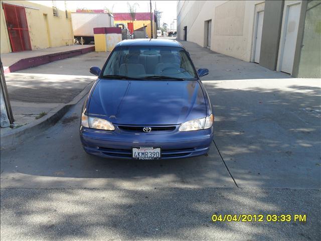 2000 Toyota Corolla for sale