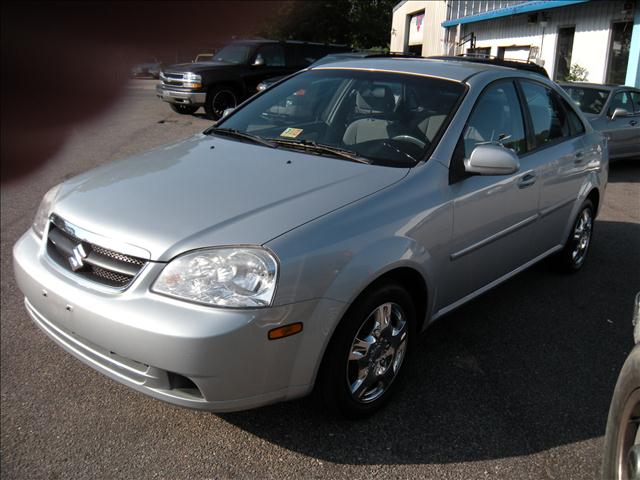 2007 Suzuki Forenza for sale