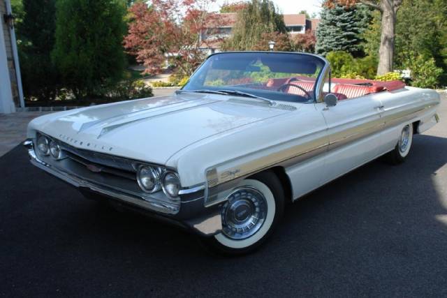1961 Oldsmobile  Starfire  for sale