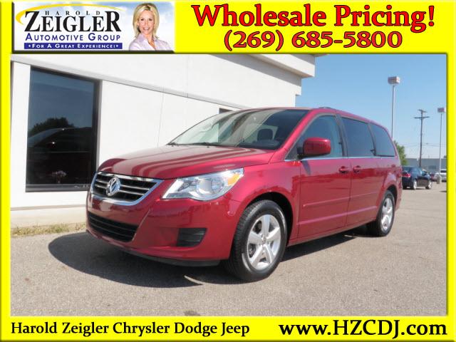 2011 Volkswagen Routan for sale