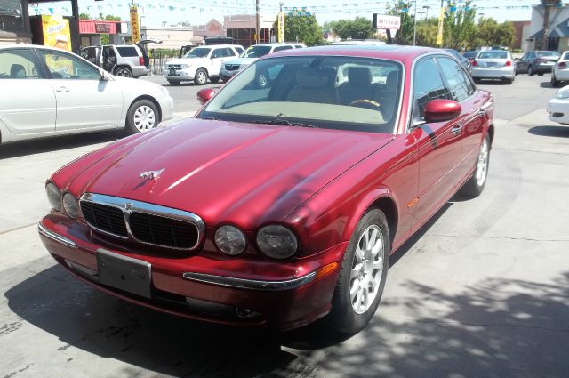 2004 Jaguar XJ8