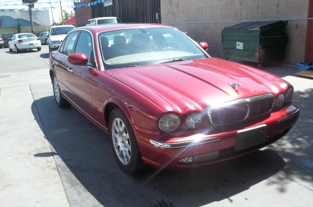 2004 Jaguar XJ8
