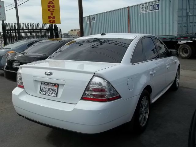 2008 Ford Taurus