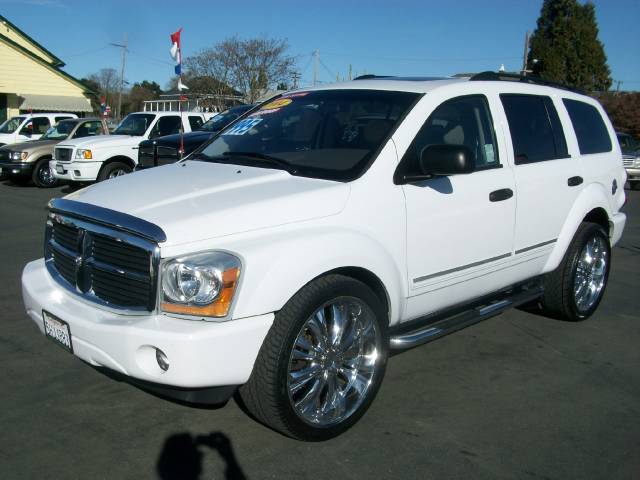 2004 Dodge Durango