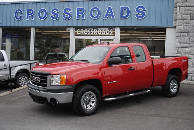 2008 GMC SIERRA 1500 SL, red, this ...