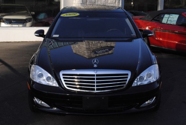 http://cimages3.carsforsale.com/367143/7F7EECD4-9305-4BAC-916F-022CD16CBD49_2.jpg?dt=010720120845