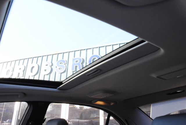 http://cimages3.carsforsale.com/367143/7F7EECD4-9305-4BAC-916F-022CD16CBD49_27.jpg?dt=010720120845