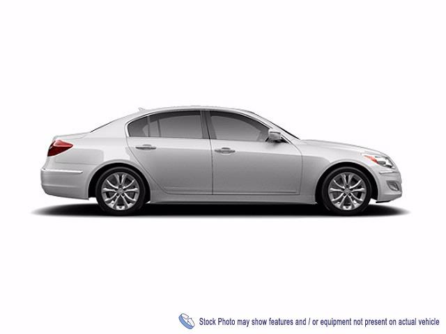 2013 Hyundai Genesis