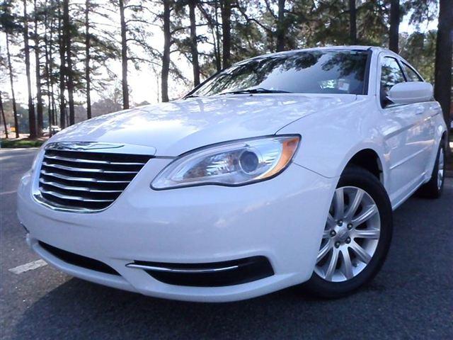 2011 Chrysler 200 for sale