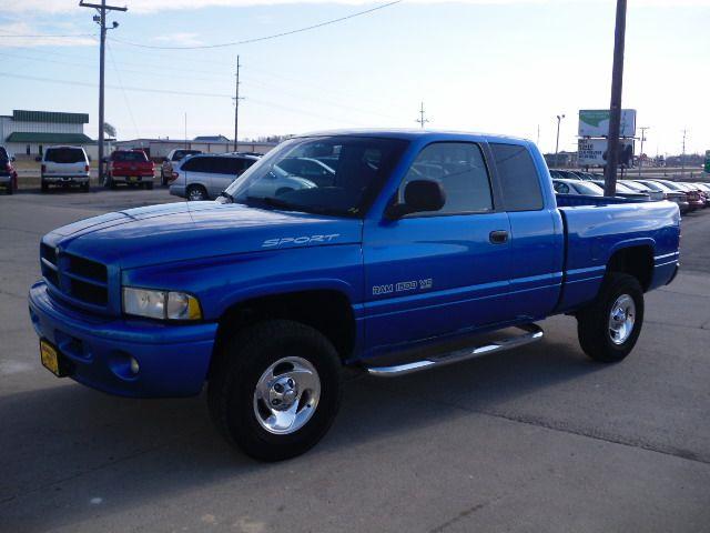 1999 Dodge Ram 1500 - Marion, IA