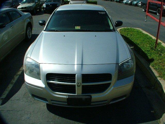 2005 Dodge Magnum for sale