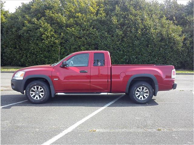 2006 Mitsubishi Raider for sale