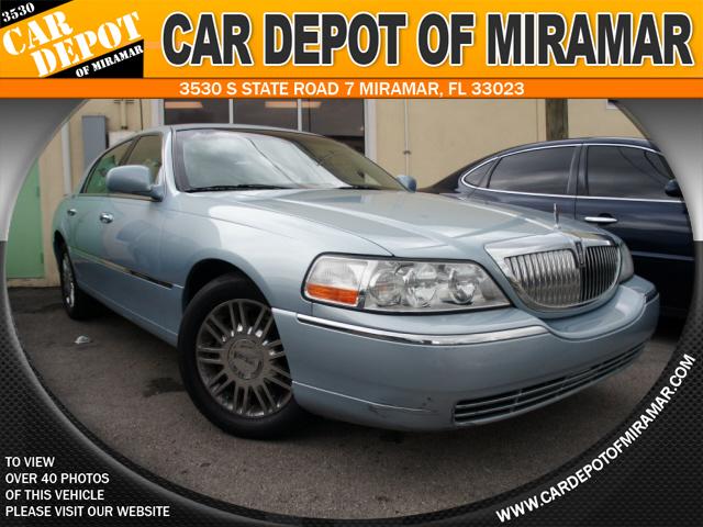Tothego - 2006 Lincoln Town Car_1