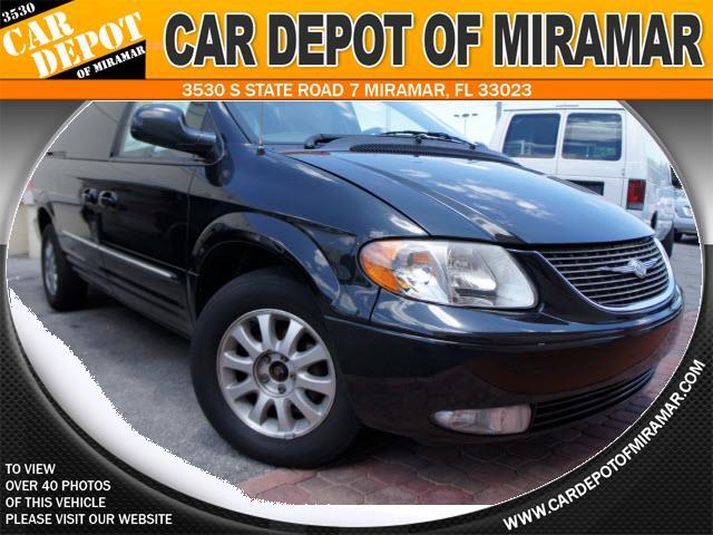 2003 Chrysler Town & Country