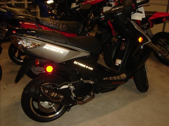 2009 PIERSPEED R 50X   NO LICENSE NEEDED