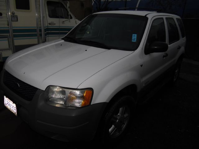 2001 FORD ESCAPE XLS white 4 door luggage rack sunmoon roof air conditioning cruise control 
