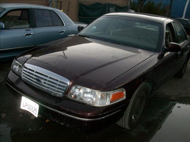 2001 Ford Crown Victoria for sale