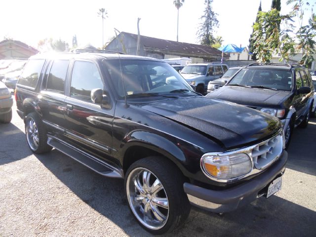 1997 FORD EXPLORER XLT 4-DOOR 4WD black 0 miles VIN 1FMDU34E0VZC32903 