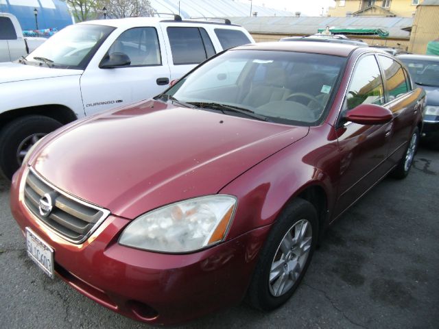 2003 NISSAN ALTIMA 25 S red 163000 miles VIN 1N4AL11D83C172806 