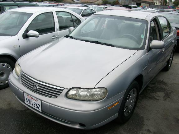 1998 CHEVROLET MALIBU BASE silver 119000 miles VIN 1G1ND52M9WY114976 
