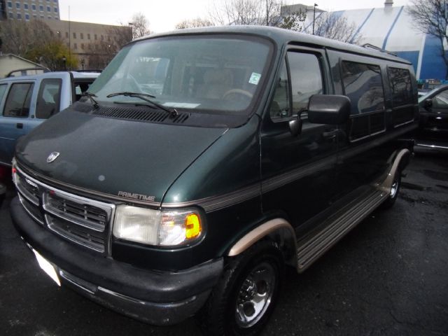 1996 DODGE RAM VAN 2500 green 0 miles VIN 2b6hb21yxtk134969 