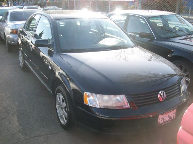 2001 VOLKSWAGEN PASSAT GLS, black, ...
