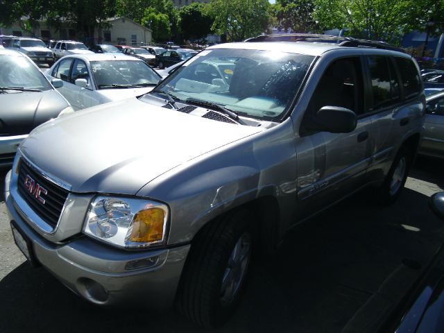 2002 GMC ENVOY SLE 4WD silver 4wdawdabs brakesair conditioningalloy wheelsamfm radioanti-br