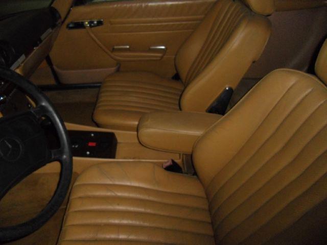 http://cimages3.carsforsale.com/369015/68B4646B-372B-4C63-ACDC-112B19183F0A_5.jpg?dt=101720121326