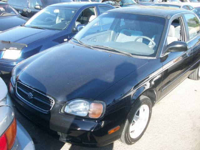 2000 SUZUKI ESTEEM black 4 door automatic transmission front wheel drive air conditioning powe