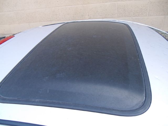 http://cimages3.carsforsale.com/369015/80E5E097-0EA9-41C0-A71E-61CB37135462_2.jpg?dt=101720121151