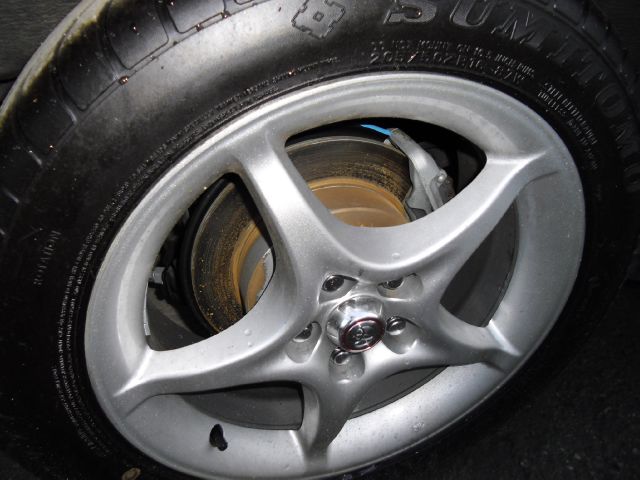 http://cimages3.carsforsale.com/369015/80E5E097-0EA9-41C0-A71E-61CB37135462_5.jpg?dt=101720121151