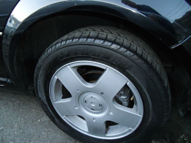 http://cimages3.carsforsale.com/369015/8C4114CB-D397-4349-8A3D-7838A2A9676C_7.jpg?dt=031420131249
