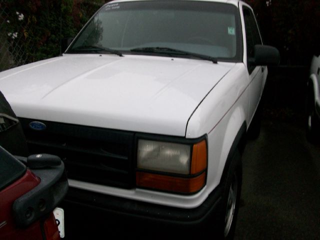 1993 FORD EXPLORER XL, white, 2 ...