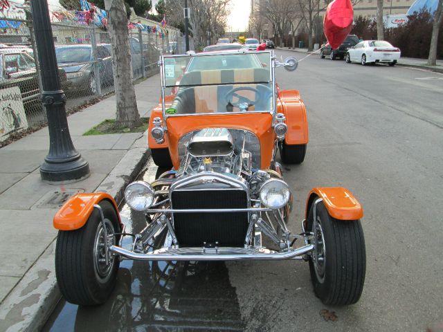 1975 ANDY BRIZZO BUILD A-BUCKET orange andy brizzo build a-bucket from the 70s super clean